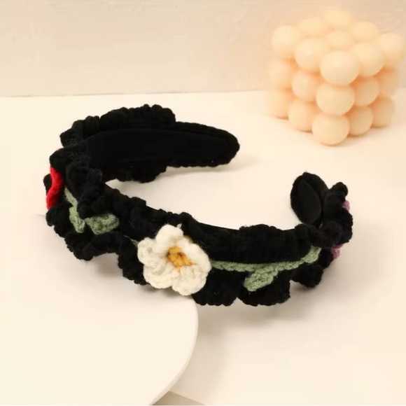 Black Multicolor Floral Knit/ Crochet Headband - Picture 1 of 7
